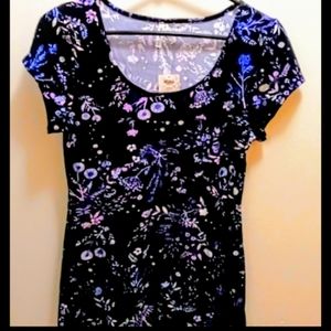 NWT!! Womens long shirt